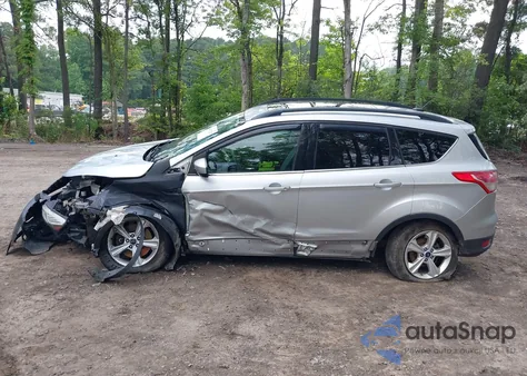 2016 Ford Escape Se z USA, uszkodzony, nr VIN 1FMCU9G93GUC65150